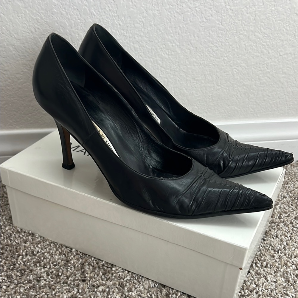 Manolo Blahnik Black Heels Classic Stiletto Pumps